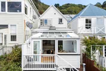 33 Grant Road, Thorndon