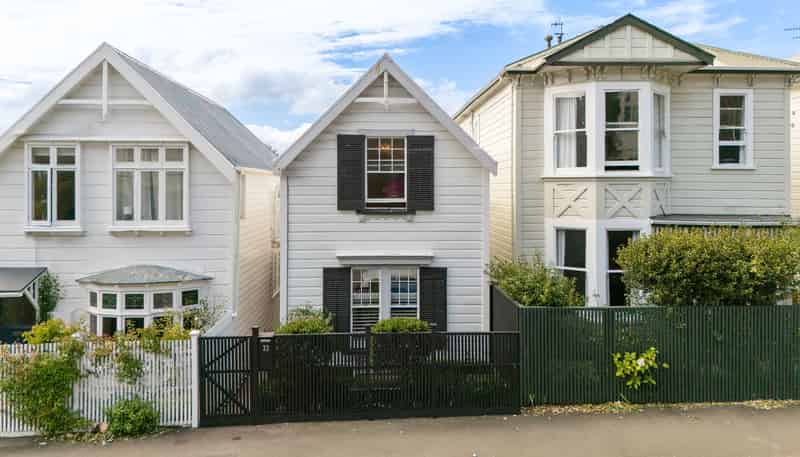 33 Grant Road, Thorndon