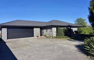 24 Smith St, Lepperton