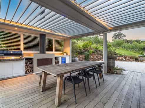 10 Alan Murray Lane, Oneroa