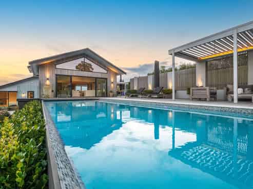 10 Alan Murray Lane, Oneroa