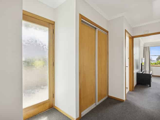 A/138 Elgin Road, Mornington