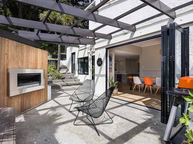 153 Victoria Road, Saint Clair