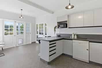 180 Grant Road, OTATARA