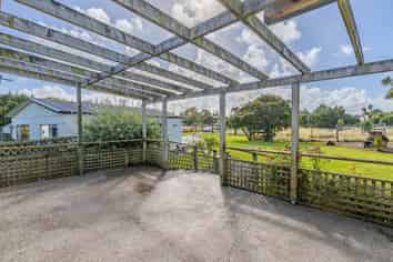 180 Grant Road, OTATARA