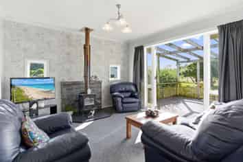 180 Grant Road, OTATARA