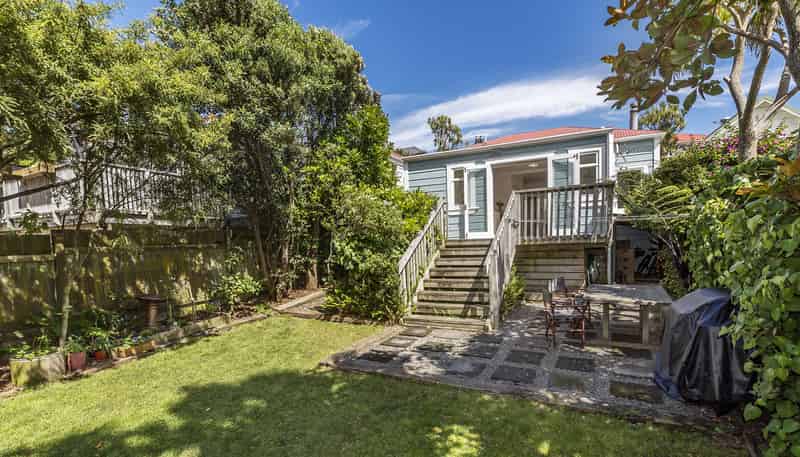 33 Edinburgh Terrace, Berhampore