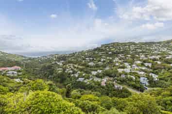 35 Chartwell Drive, Crofton Downs