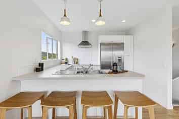 35 Chartwell Drive, Crofton Downs