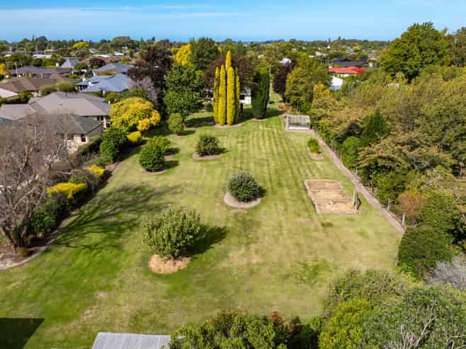 77 Colemans Road, Springlands