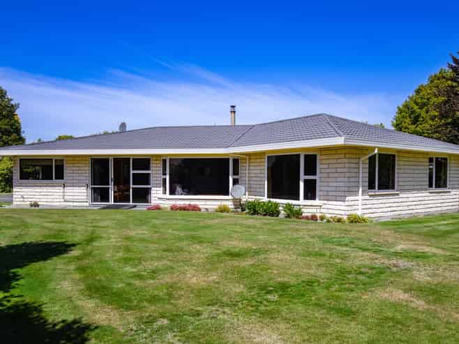 77 Colemans Road, Springlands