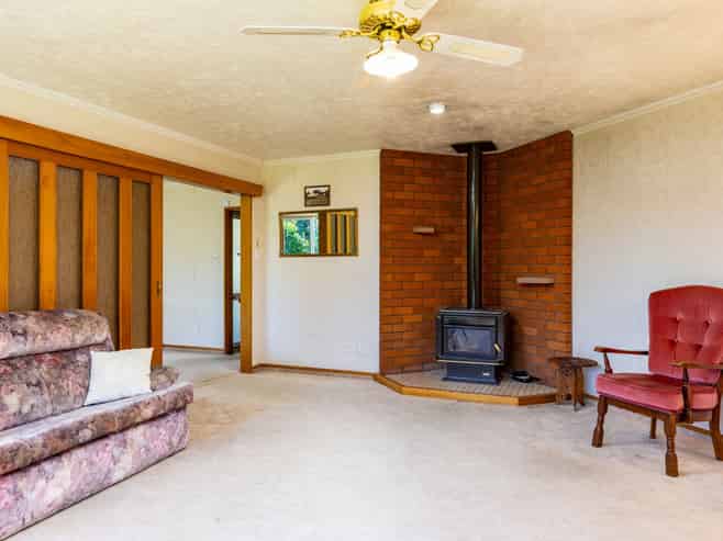 77 Colemans Road, Springlands