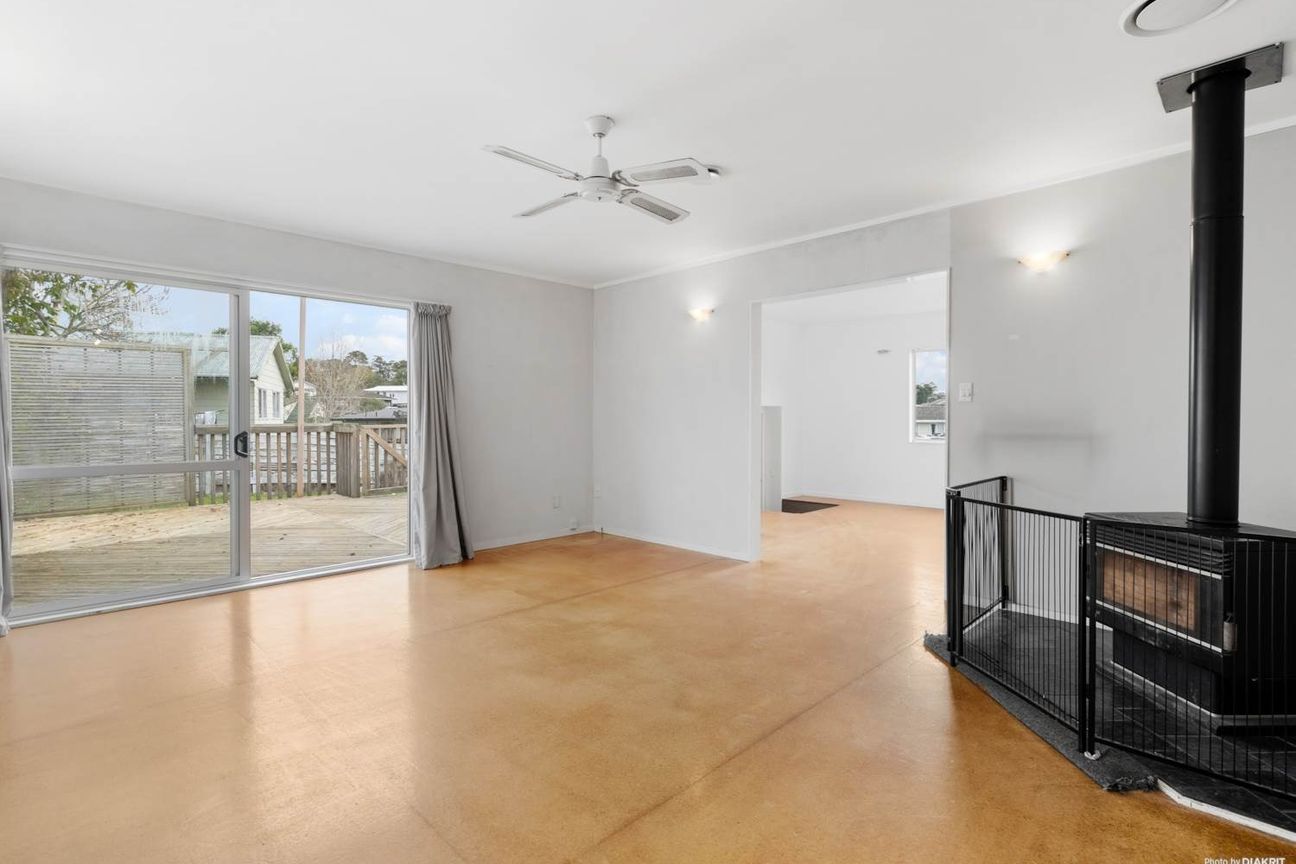 Spacious 5 Bedroom Family Home in Henderson ! - Bild 6