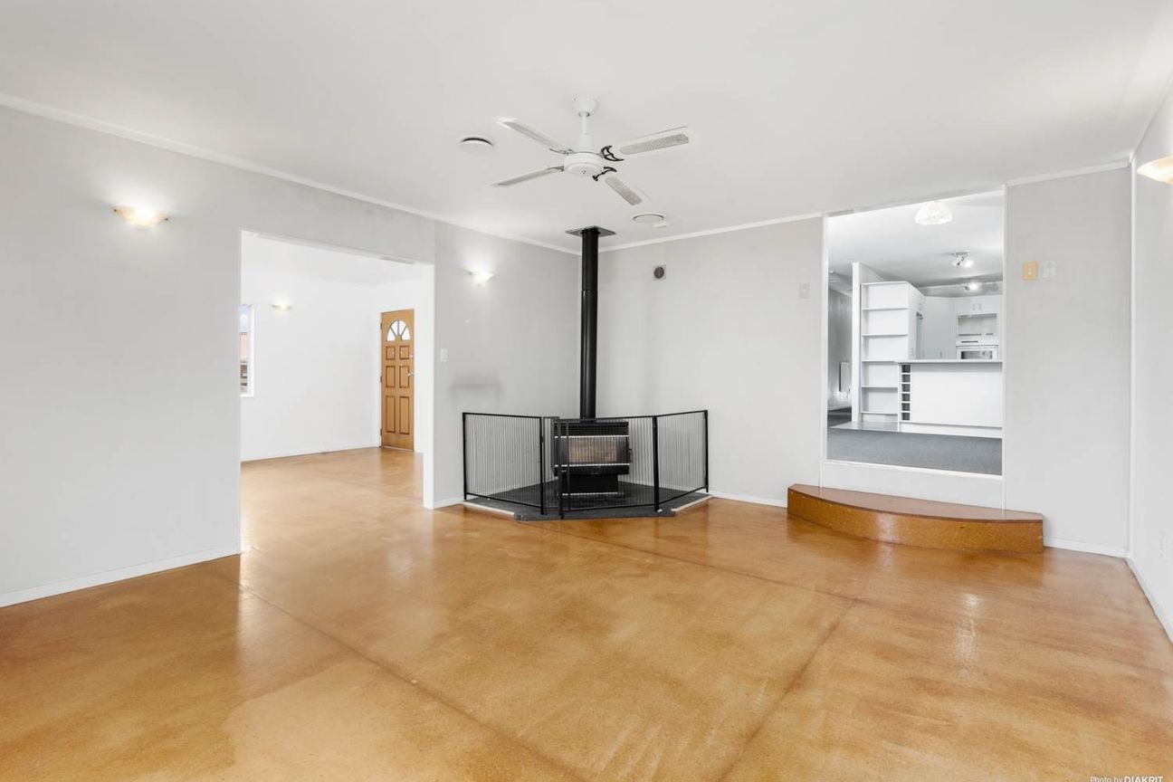 Spacious 5 Bedroom Family Home in Henderson ! - Bild 5