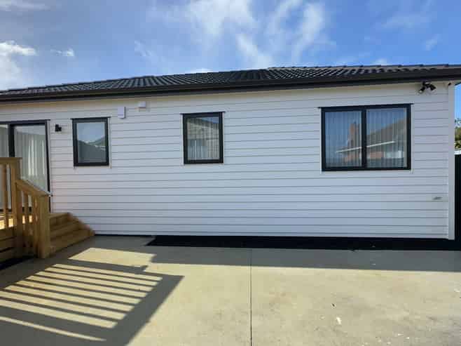 A/8 Doughty Place, Otara