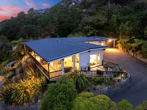 5 Lethenty Way, Karori