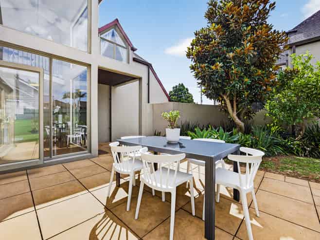 1/21 Campbell Road, One Tree Hill