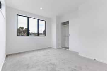 60 Elm Street, Avondale