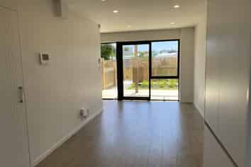 60 Elm Street, Avondale