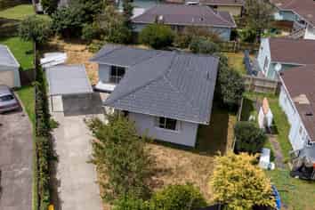 5 De Bloge Place, Clendon Park