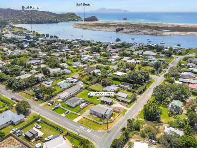 13 Wood Street, Mangawhai Heads