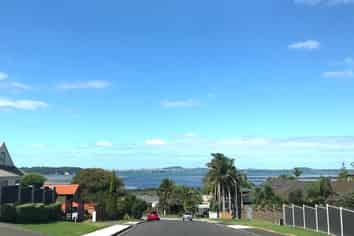 10 Oakpark Place, West Harbour