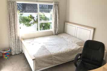 10 Oakpark Place, West Harbour