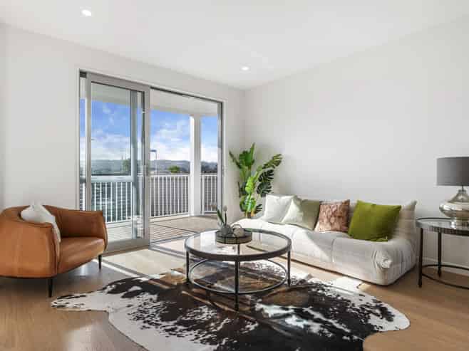 99 Tributary Parade, Karaka