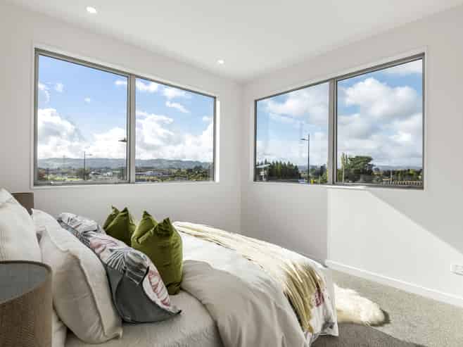 99 Tributary Parade, Karaka