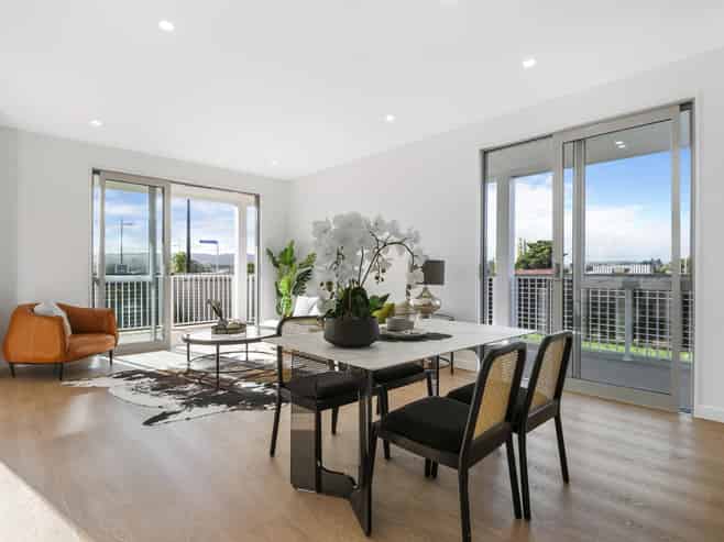 99 Tributary Parade, Karaka