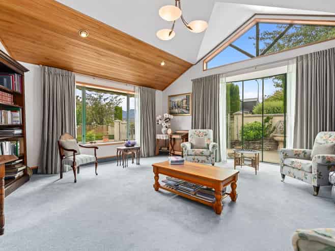 5 Rowan Court, Wanaka