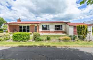 364 Great North Road, Winton