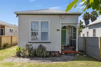 132 Harrison Street, Whanganui Central