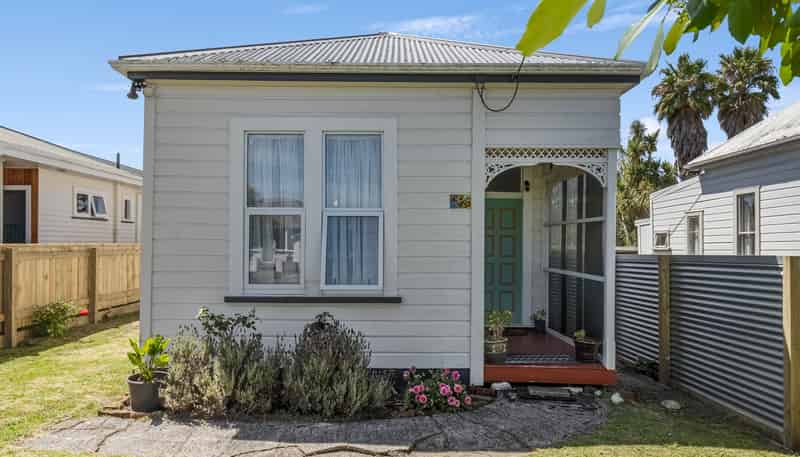 132 Harrison Street, Whanganui Central