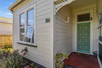 132 Harrison Street, Whanganui Central