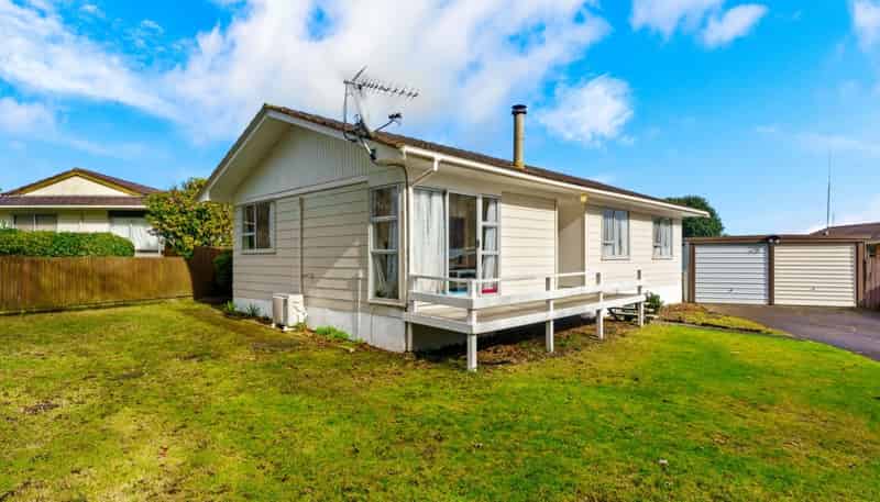 23 Redcrest Avenue, Papakura