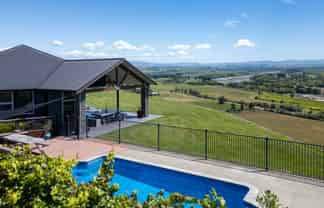 3369 State Highway 50, Maraekakaho