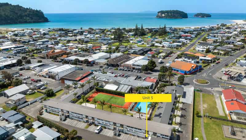 5/415 Port Road, Whangamata