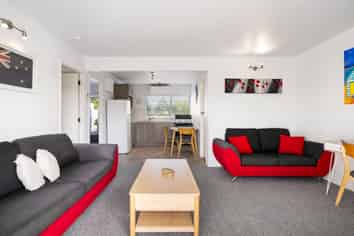 5/415 Port Road, Whangamata