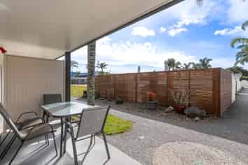 5/415 Port Road, Whangamata