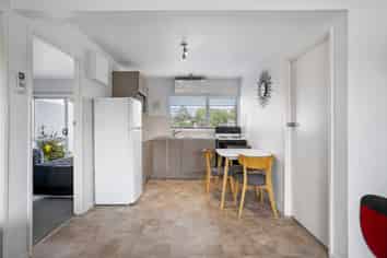 5/415 Port Road, Whangamata