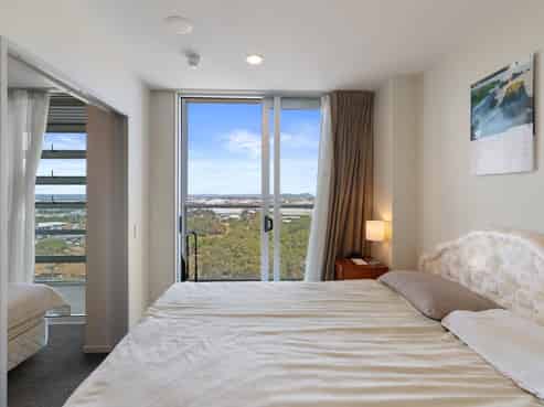 1601/17 Amersham Way, Manukau