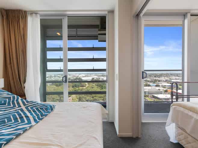 1601/17 Amersham Way, Manukau