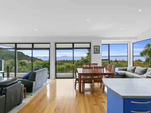 10 Te Waaka Terrace, Kuratau