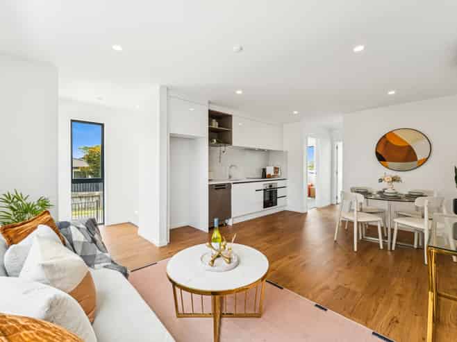 Lot 2-6/10 Powell Place, Henderson