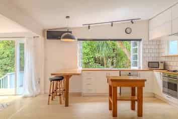 7 Frank Street, Oneroa