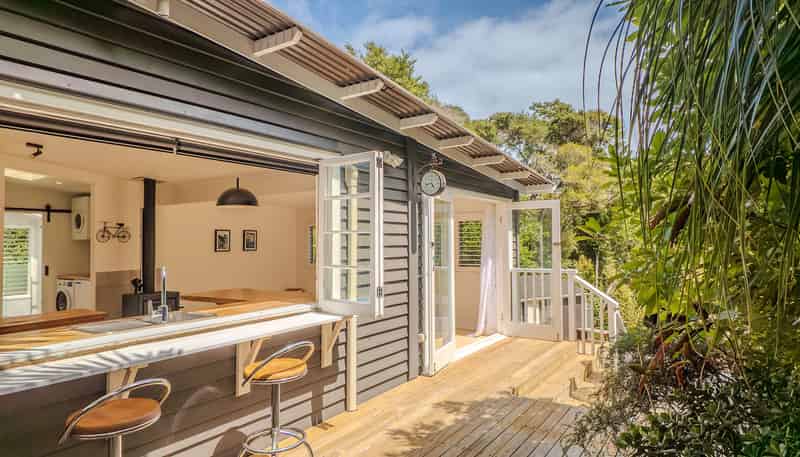 7 Frank Street, Oneroa