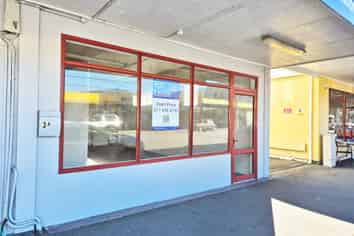 Compact Retail Space in Kilbirnie