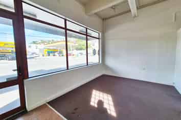 Compact Retail Space in Kilbirnie