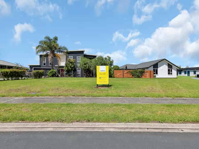 106 Barbados Way, One Tree Point